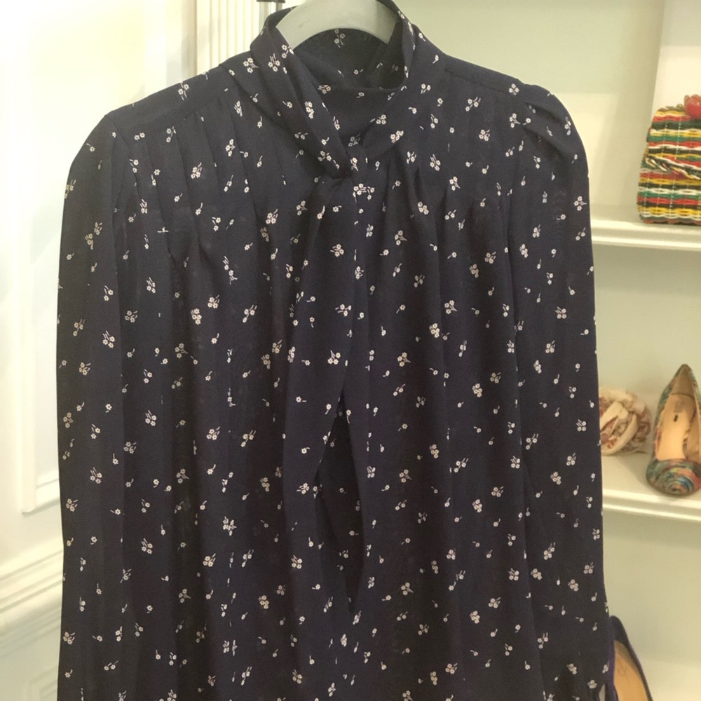 Vintage pussy bow blouse